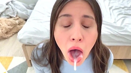 famous videos de Whatsapp Porno – Concertó una cita con la joven en el motel y comió