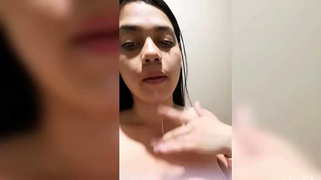 famous videos de Quiero videos de sexo más calientes que este.