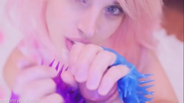 famous videos de Madre porno incestuosa ayudando a su hijo a correrse después de follar mucho