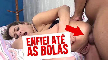 famous videos de Vídeo de sexo con una india morena dándole el culo a un blanco